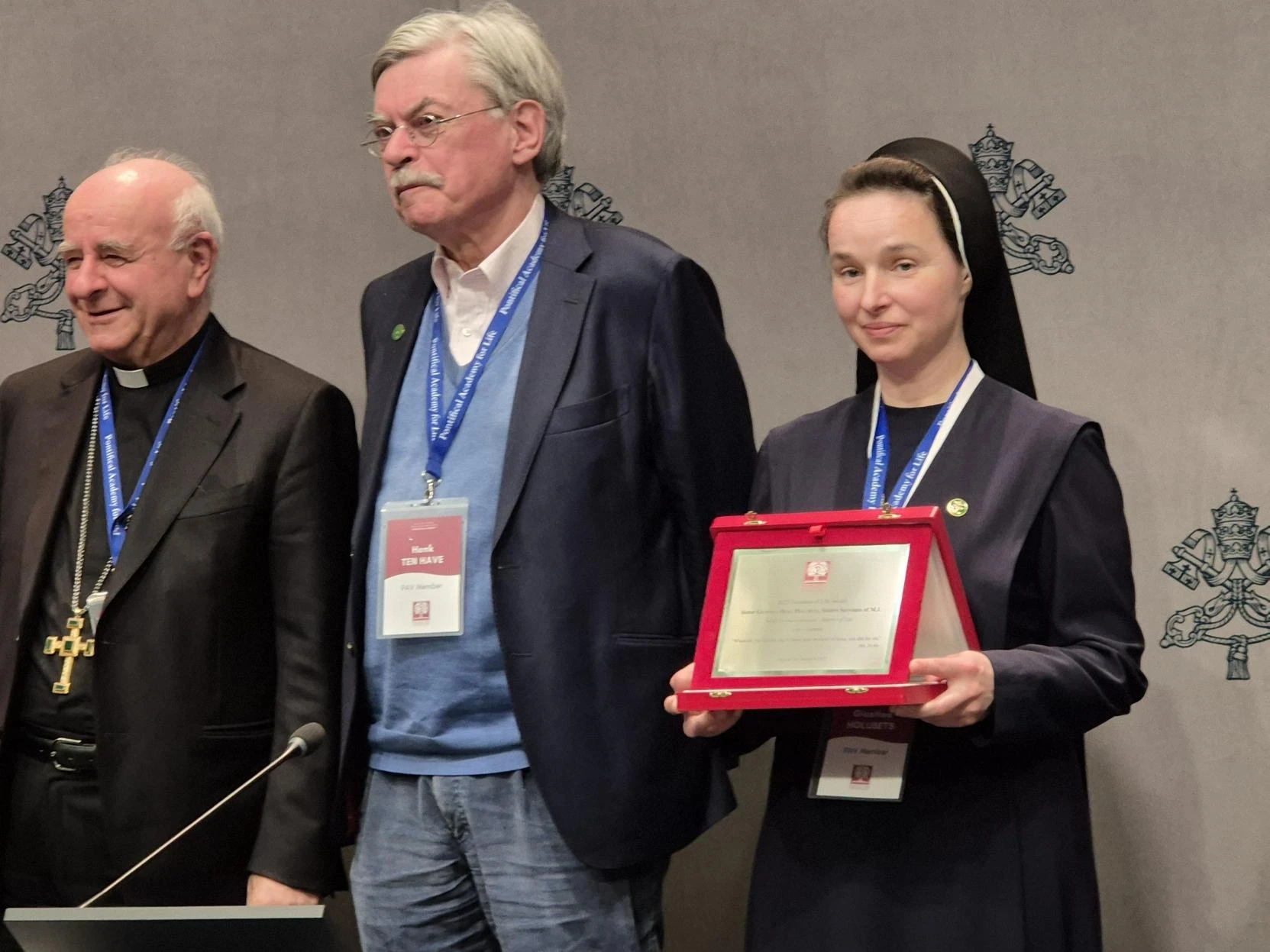 Sister Giustina Olha Holubets, SSMI, (far right) receives the “Guardian of Life” award from Archbishop Vincenzo Paglia of the Pontifical Academy for Life at a press conference in the Holy See Press Office on March 3, 2025.?w=200&h=150