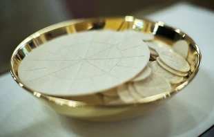 Eucharistic hosts. Credit: L.A. Faille/Shutterstock