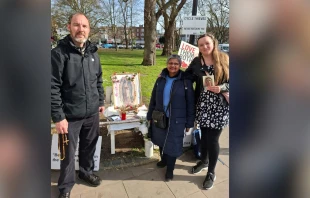 Volunteers pray at a vigil at an abortion clinic in Ealing, West London, the site of the first “buffer zone” in the U.K. They are restricted by law from being closer than 500 meters (about 1,600 feet) to the clinic, more than the 150 meters (500 feet) imposed by the nationwide law in October 2024. Credit: Photo courtesy of 40 Days for Life International
