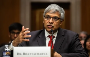 Jay Bhattacharya testifies during a U.S. Senate Committee on Health, Education, Labor, and Pensions hearing on his nomination to be director of the National Institutes of Health (NIH) on Capitol Hill in Washington, D.C., on March 5, 2025. Credit: JIM WATSON/AFP via Getty Images