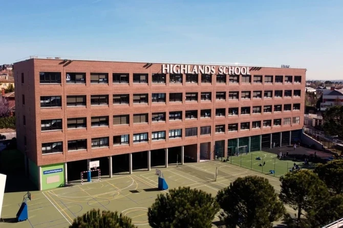Highlands El Encinar School in Madrid.?w=200&h=150