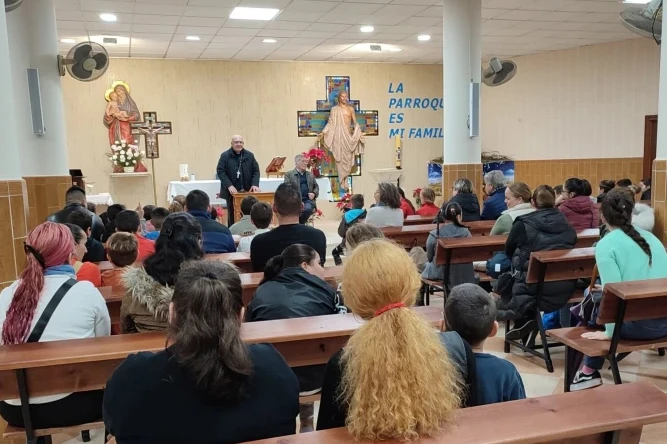 Bishop Santiago Gómez Sierra visits St. Paul Parish in the Diocese of Huelva, Spain, in 2022.?w=200&h=150