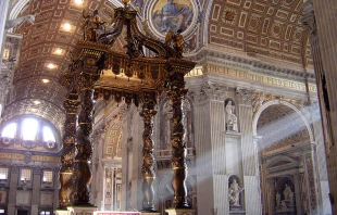 Bernini’s famous baldacchino in St. Peter’s Basilica. Credit: Ricardo André Frantz/Wikipedia/CC BY-SA 3.0
