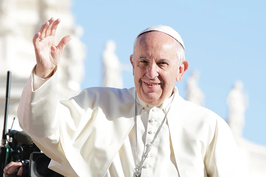 Pope Francis at the general audience in St. Peter's Square, Oct. 5, 2016.?w=200&h=150