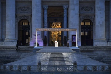 Pope Francis gives an extroardinary Urbi et Orbi blessing March 27 2020 Credit Vatican Media