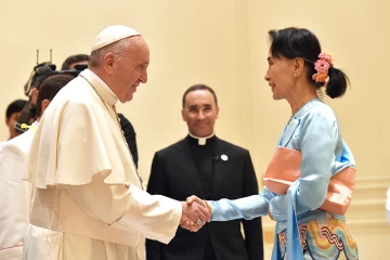 Pope Francis with Aung San Suu Kyi winner of the 1991 Nobel Peace Prize in the Diplomatic Corps Hall on Nov 28 2017 Credit LOsservatore Romano CNA