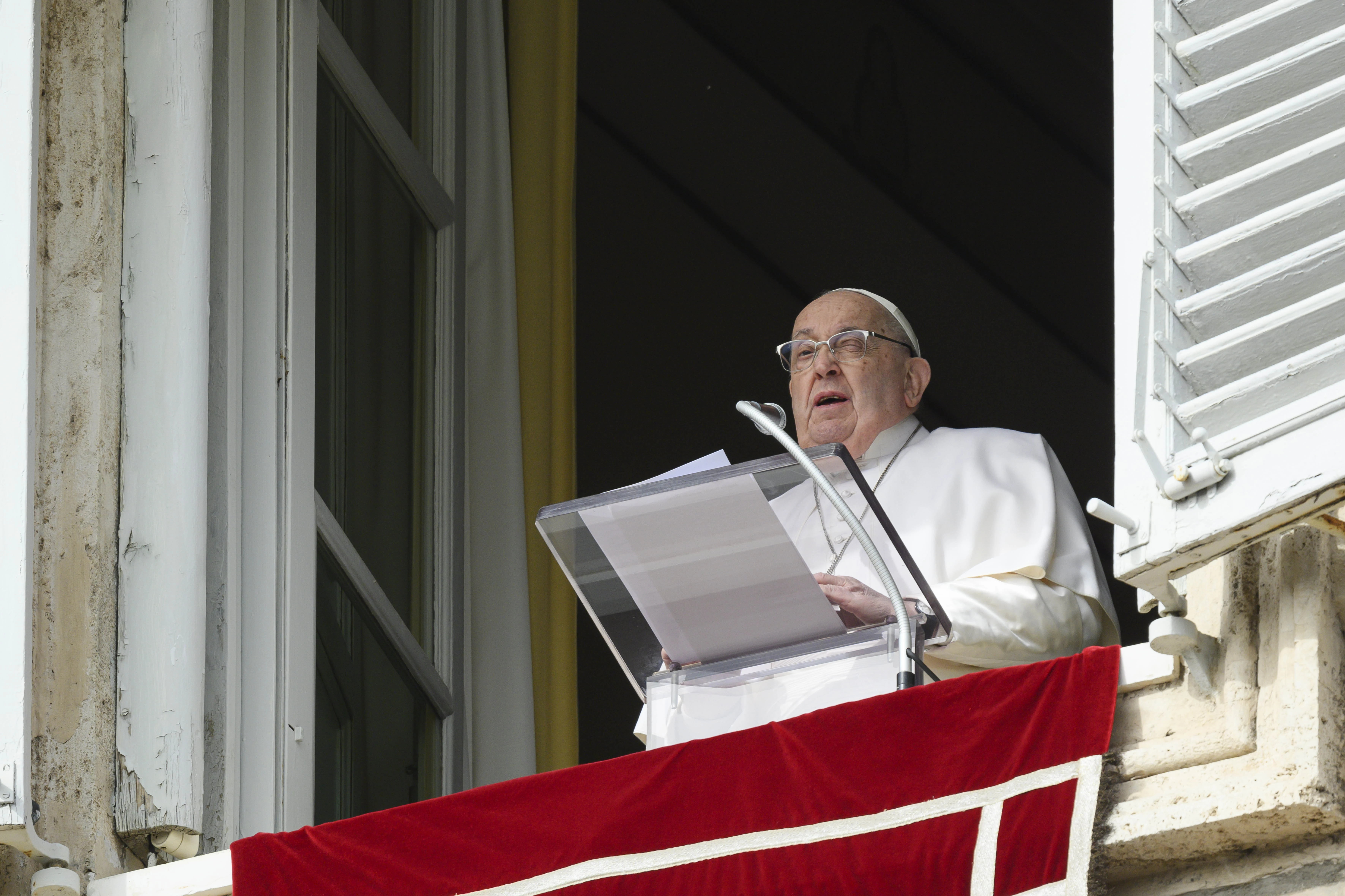 Pope Francis delivers his Angelus address from the window of the Apostolic Palace overlooking St. Peter’s Square on Feb. 2, 2025, the feast of the Presentation of the Lord.?w=200&h=150